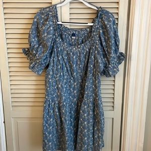 Size large petite embroidered Old Navy dress